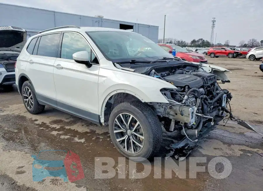 3VV2B7AX7MM052298 Photo# 4