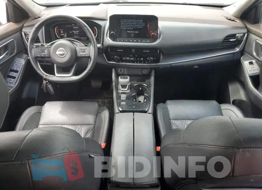 JN8BT3DCXNW120452 Photo# 8