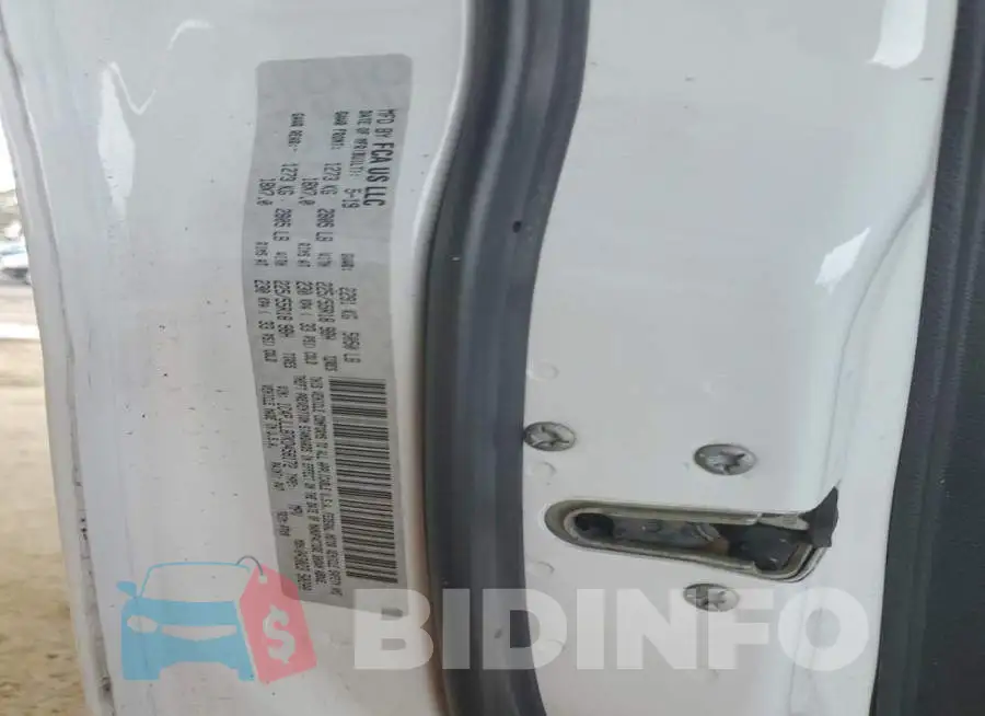 1C4PJLLB7KD458172 Photo# 12