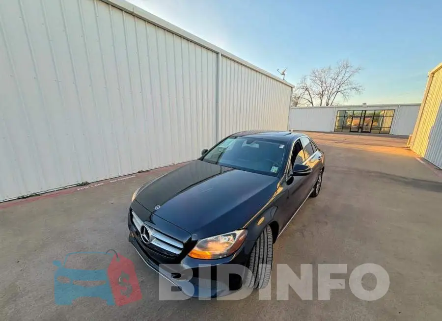 55SWF4KBXJU249146 Photo# 2