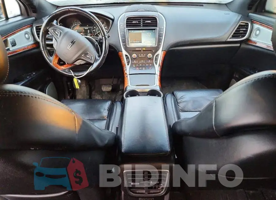 2LMPJ8LR5JBL40684 Photo# 8