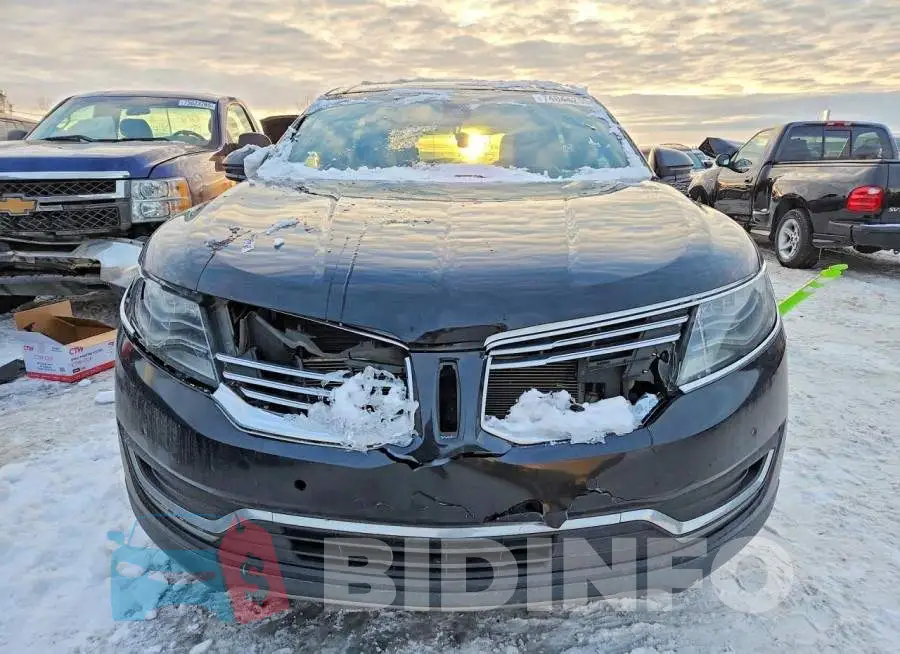 2LMPJ8LR5JBL40684 Photo# 5