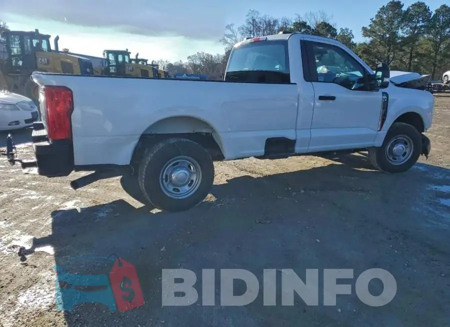 1FTBF2AA2RED65807 Photo# 3