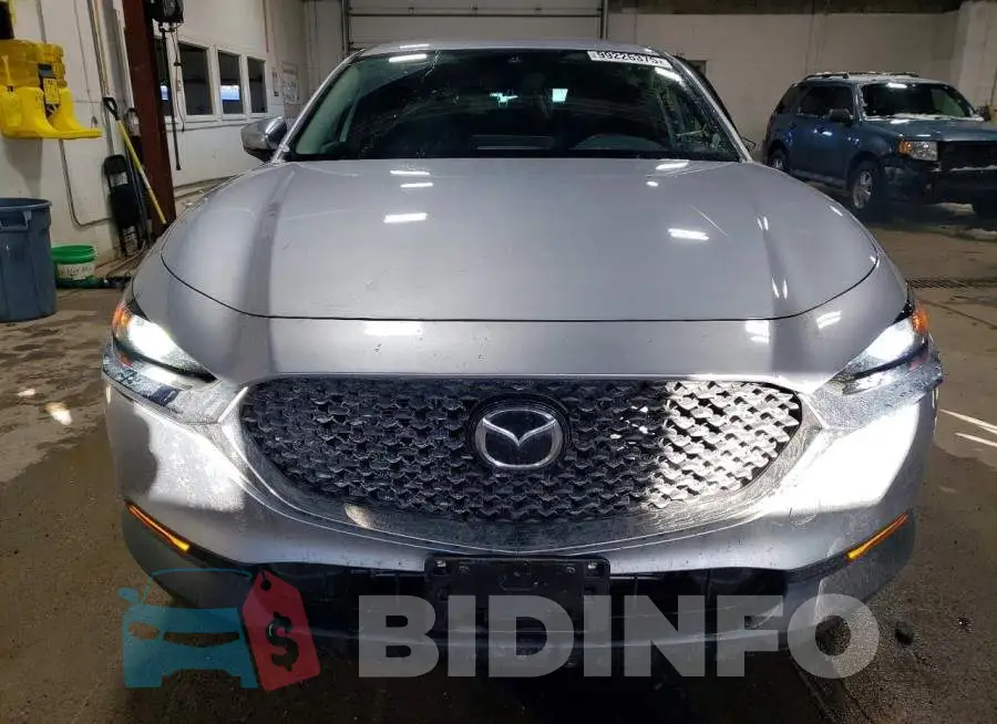 3MVDMBCL7LM108929 Photo# 5