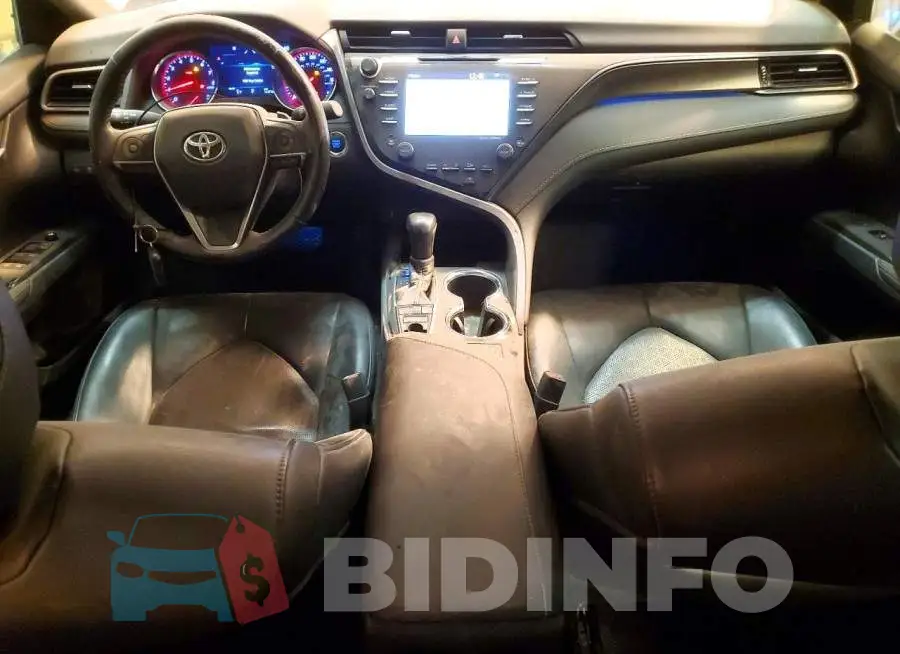 4T1B61HK4KU285876 Photo# 8