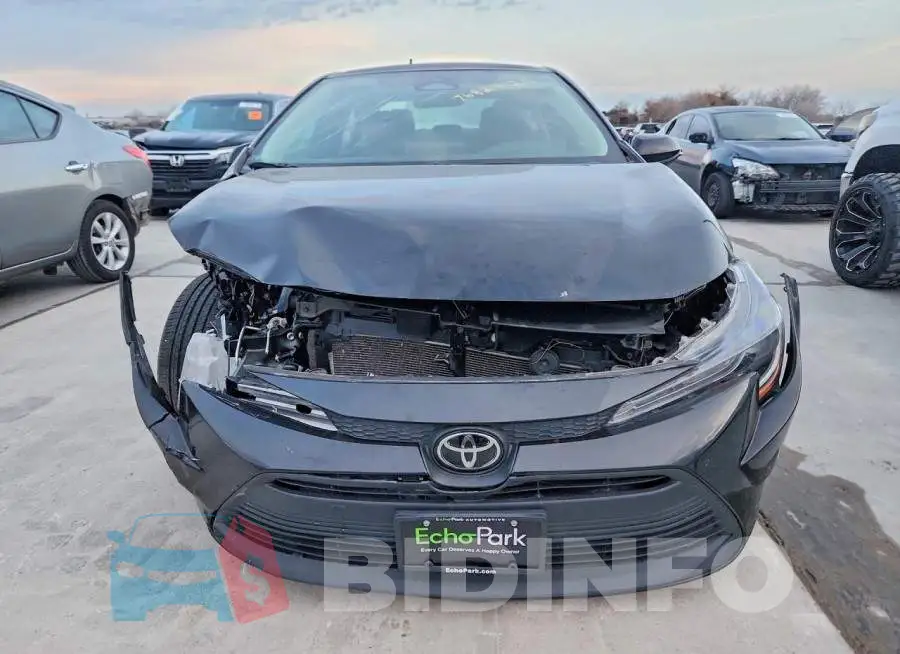 5YFB4MDE4RP175574 Photo# 5