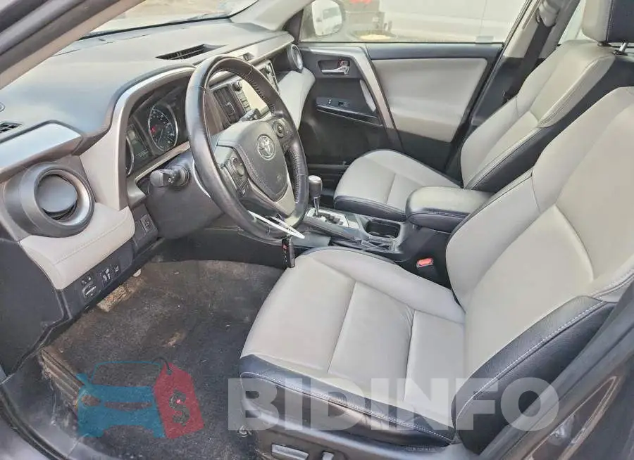 JTMDJREV3HD116644 Photo# 7