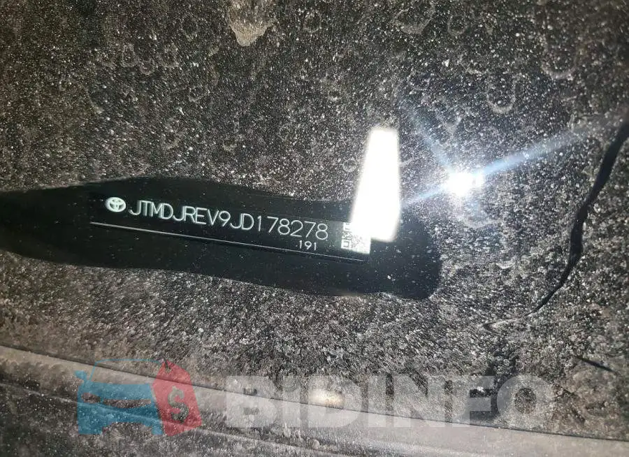 JTMDJREV9JD178278 Photo# 14