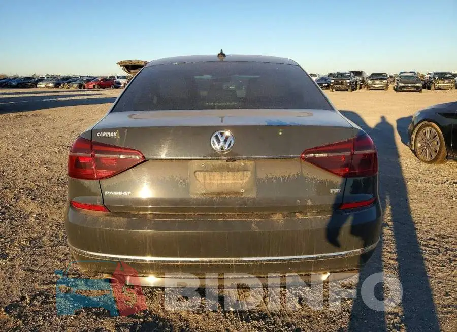 1VWDT7A37HC053375 Photo# 6