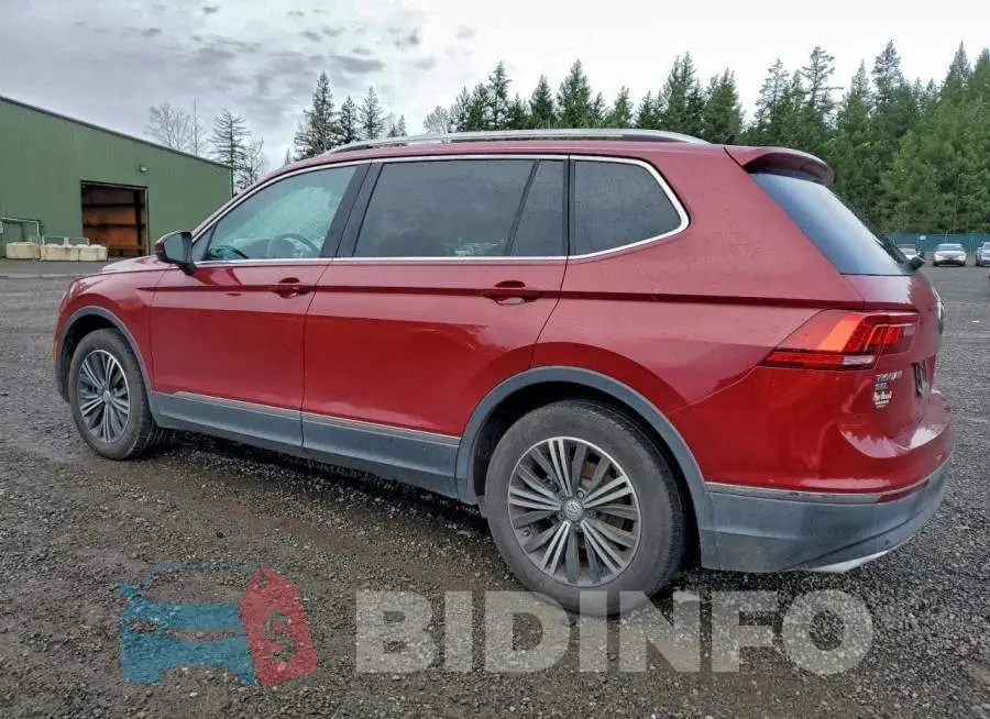 3VV3B7AX6KM041598 Photo# 2