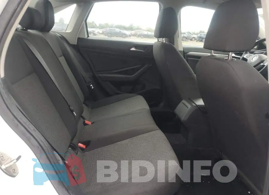 3VWC57BU6KM064273 Photo# 10