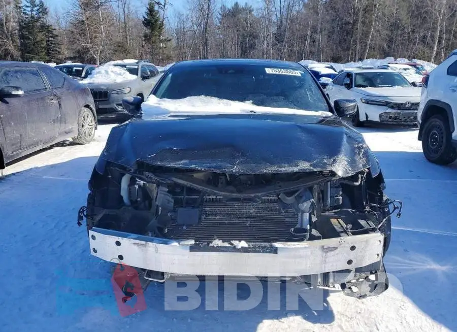 19UDE2F87HA802077 Photo# 5