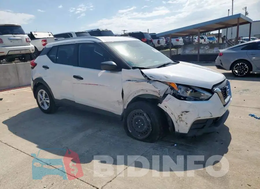 3N1CP5CU6KL520894 Photo# 4