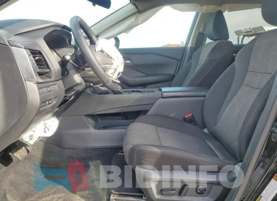 5N1BT3BA4RC691337 Photo# 7