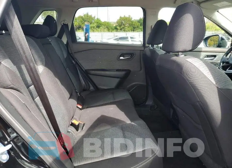 5N1BT3BA5PC858026 Photo# 10