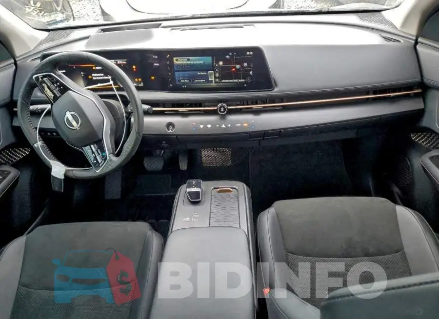 JN8DF0BFXSM760812 Photo# 8