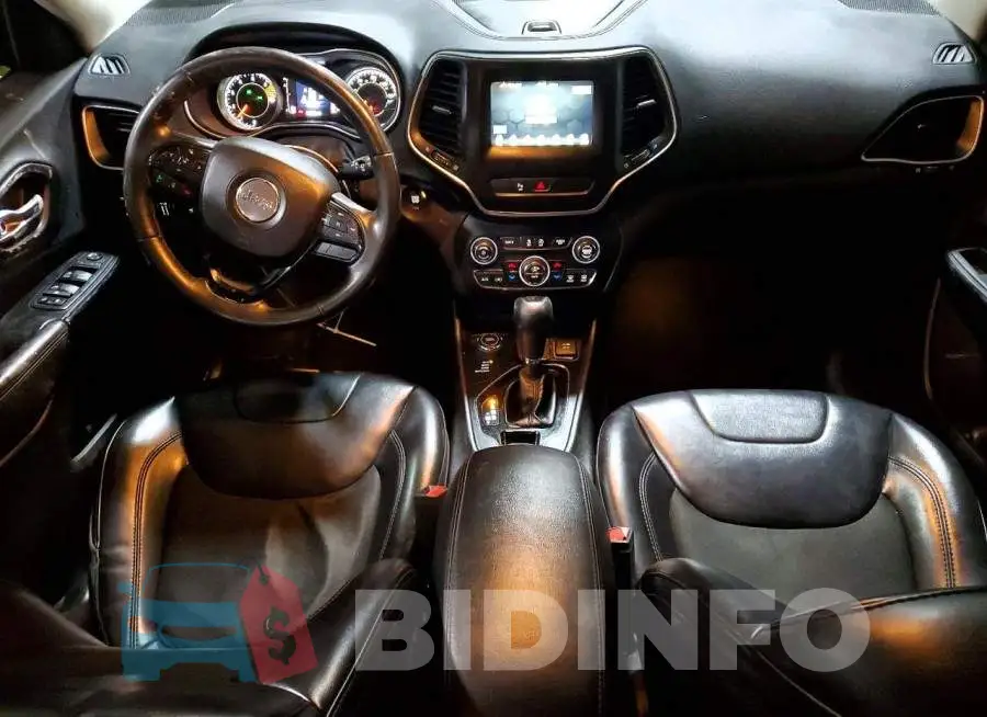 1C4PJMLB3KD322000 Photo# 6