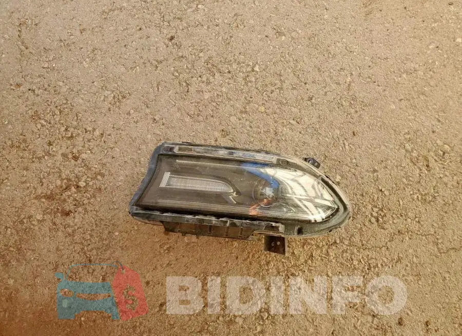 2C3CDXBG1KH652987 Photo# 12