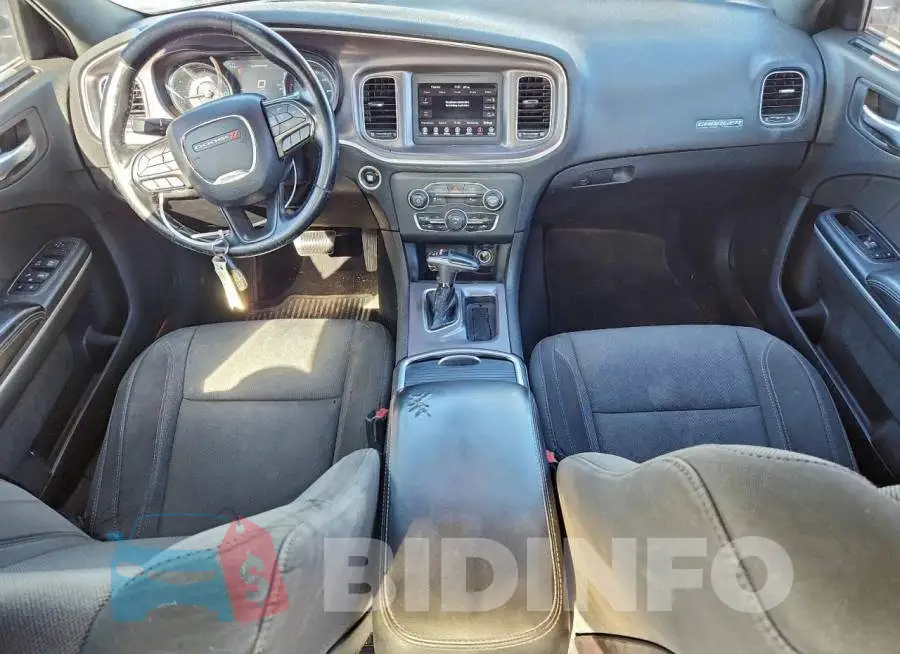 2C3CDXBG5KH702662 Photo# 8