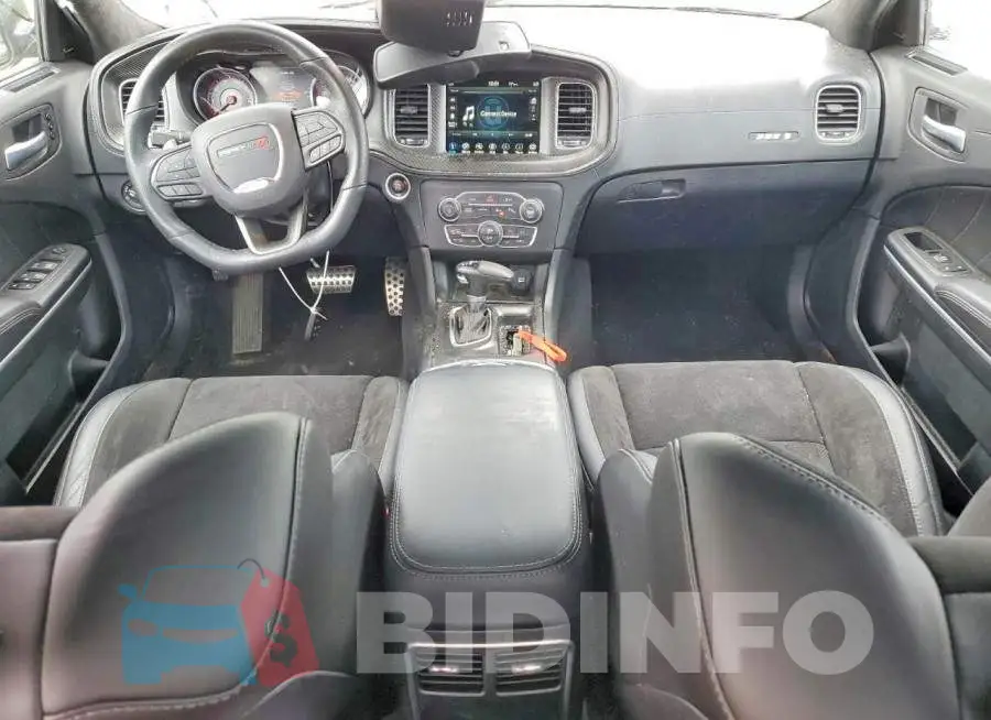 2C3CDXGJ8PH671421 Photo# 8