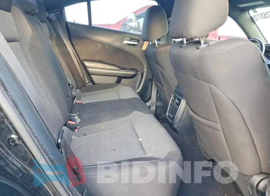 2C3CDXJG2LH102636 Photo# 10