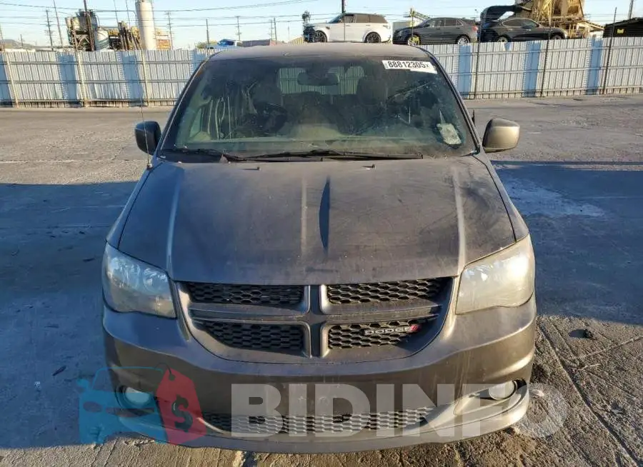 2C4RDGEG7KR616992 Photo# 5