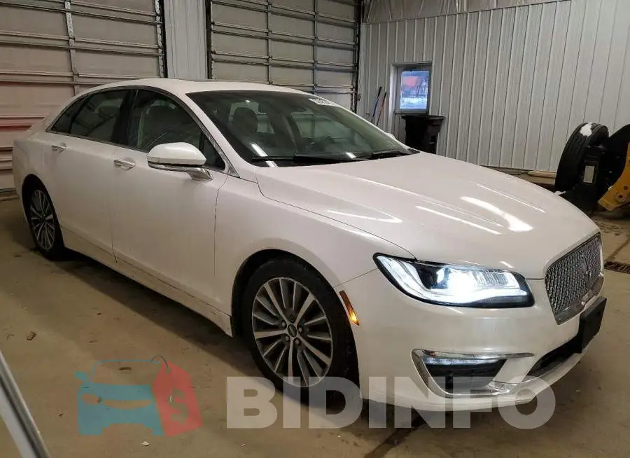 3LN6L5D9XJR609732 Photo# 4