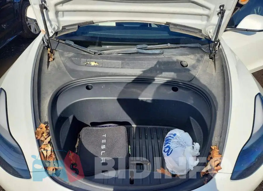 5YJ3E1EC6NF192833 Photo# 11