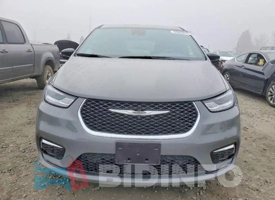 2C4RC1BG8SR546116 Photo# 5