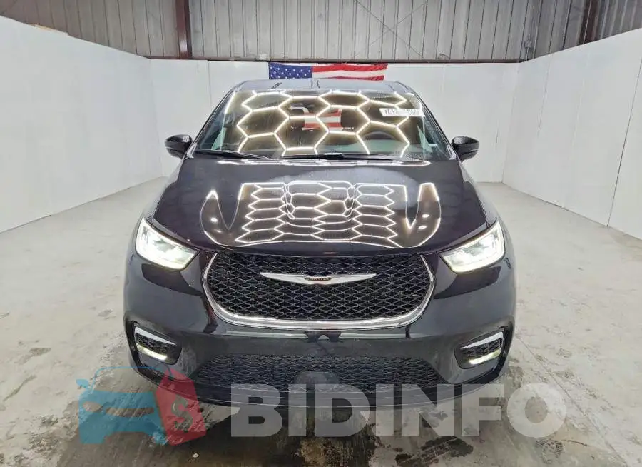2C4RC1BG9TR191054 Photo# 5