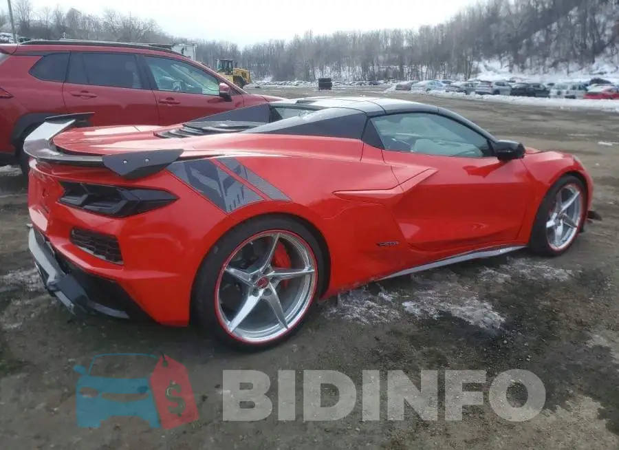 1G1YL3D48R5500196 Photo# 3