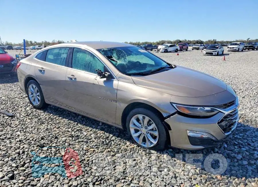 1G1ZD5ST9SF135826 Photo# 4