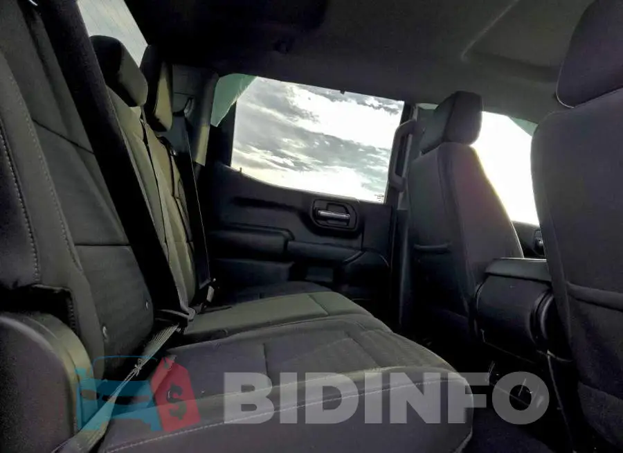 1GCPDBEK2NZ555320 Photo# 10