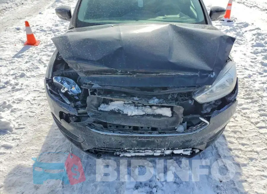 1FADP3F24HL209345 Photo# 11