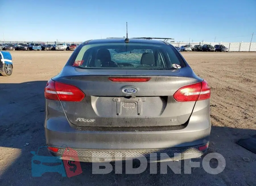 1FADP3F28HL315748 Photo# 6