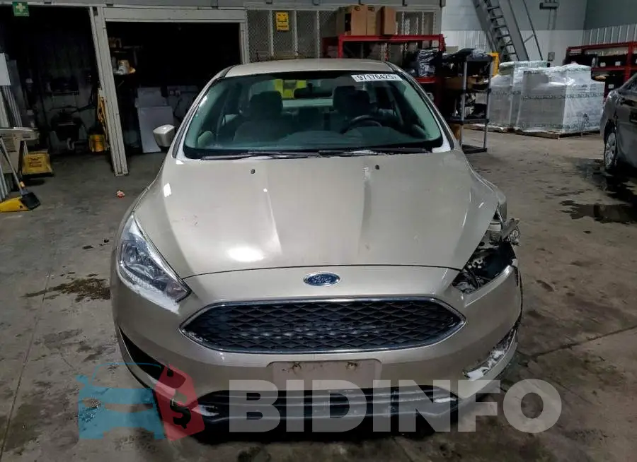 1FADP3F2XJL210974 Photo# 5
