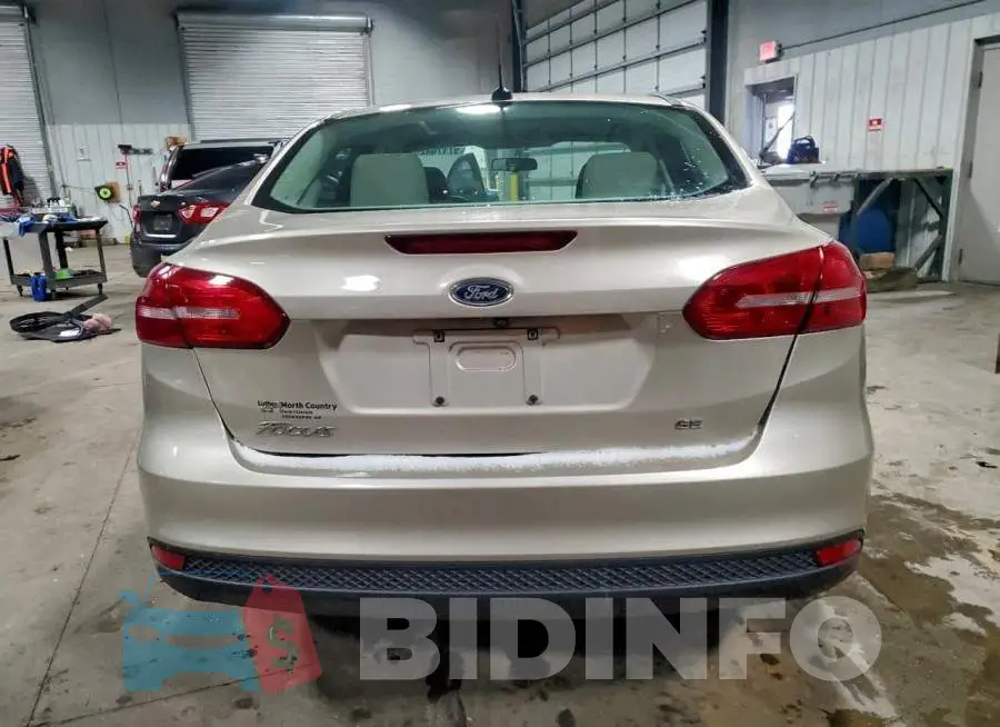 1FADP3F2XJL210974 Photo# 6
