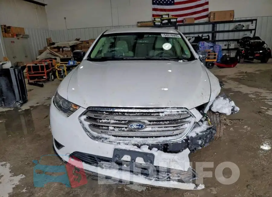 1FAHP2D84JG129660 Photo# 5