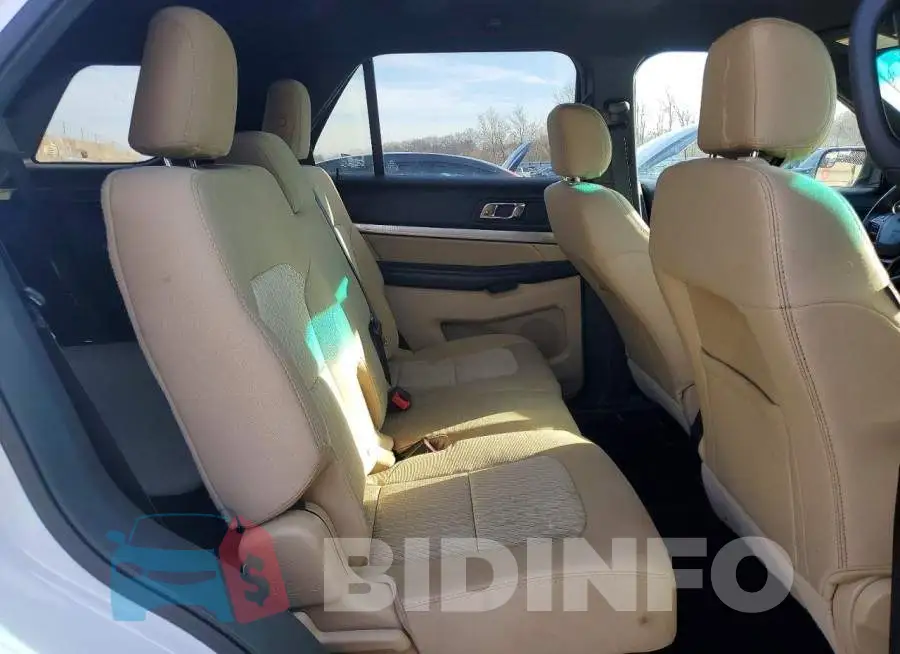 1FM5K7B86HGB38958 Photo# 11
