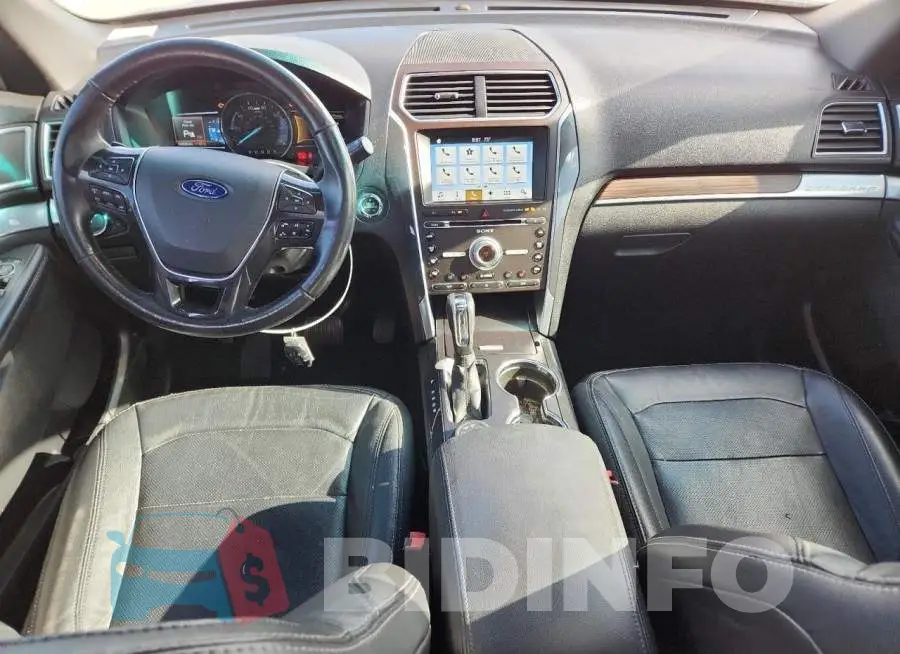 1FM5K8F80HGA34515 Photo# 8
