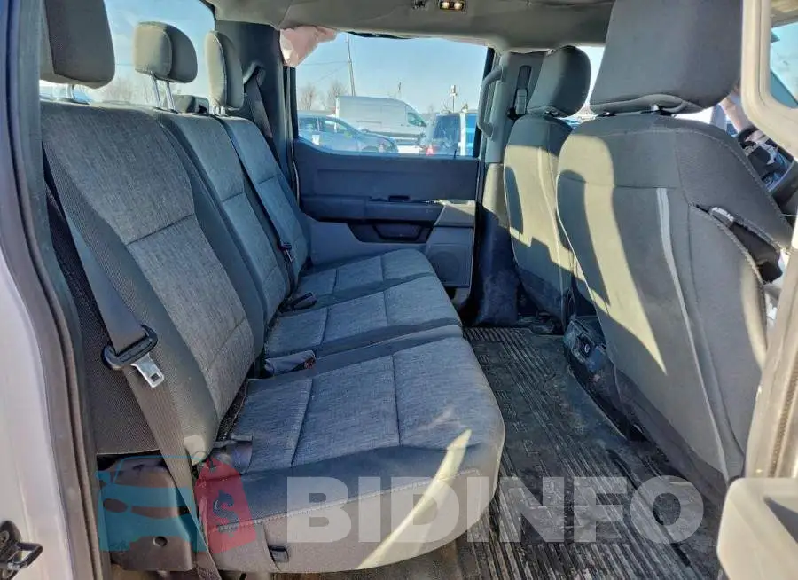 1FT7W2BA5PED45049 Photo# 10