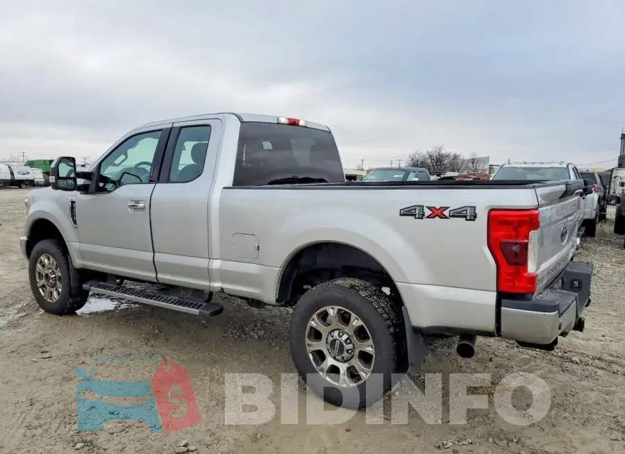 1FT7X2B60HEF36873 Photo# 2