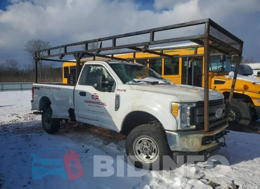 1FTBF2B68HEF44703 Photo# 4