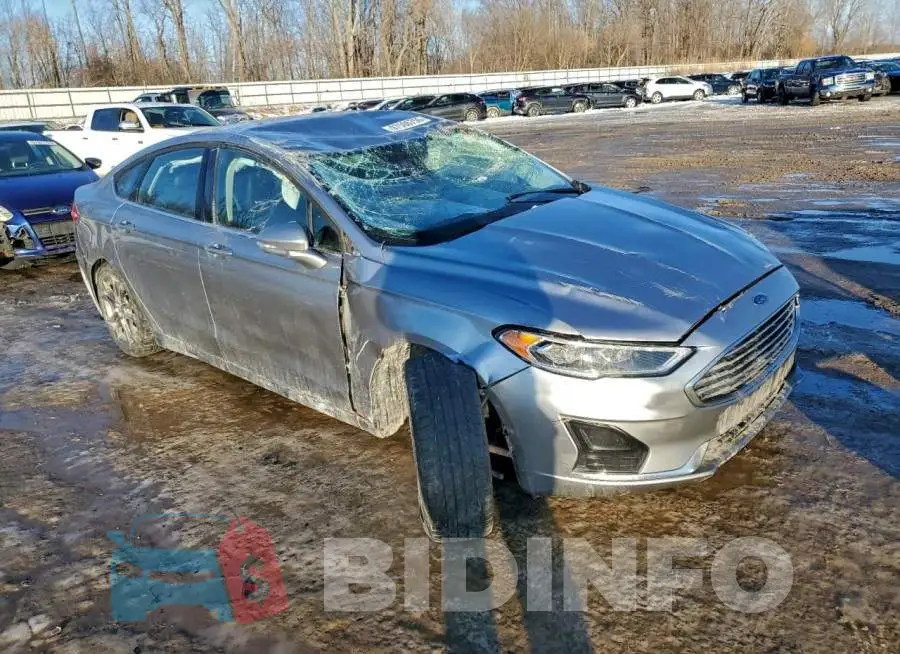 3FA6P0CD9LR180402 Photo# 4
