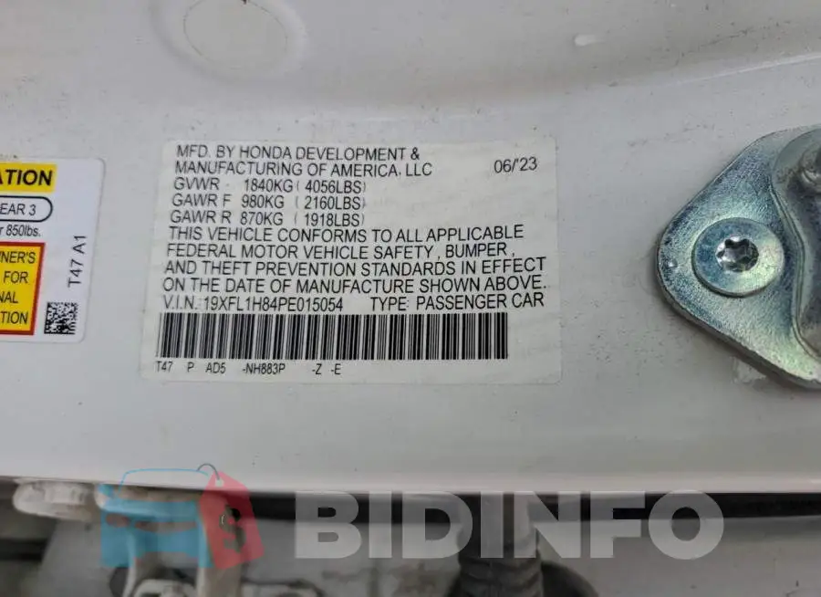 19XFL1H84PE015054 Photo# 12