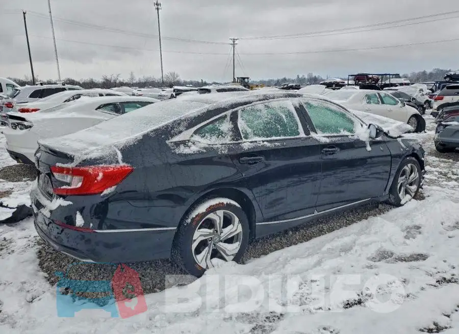 1HGCV1F52KA125426 Photo# 3