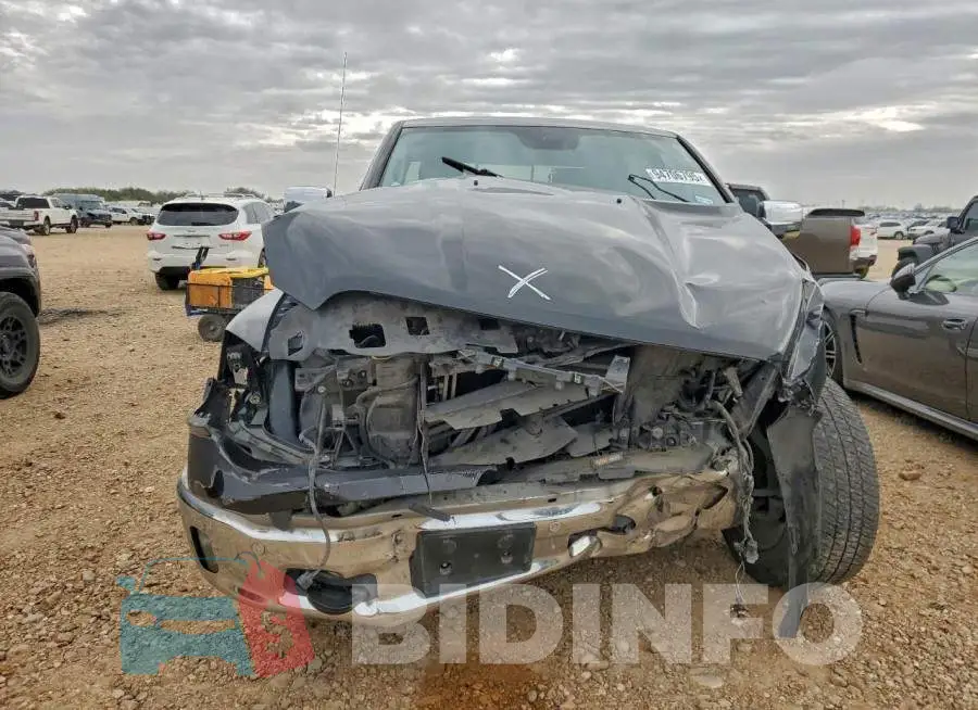 1C6RR6LT3JS251761 Photo# 5