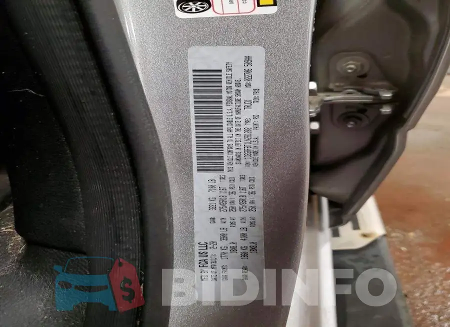 1C6SRFBT1LN281202 Photo# 13