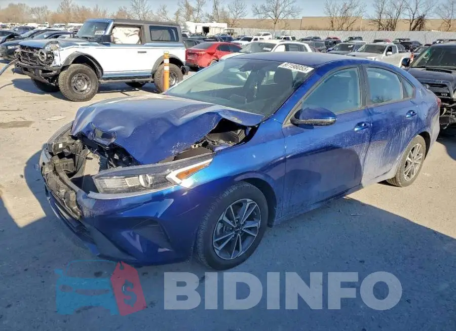 3KPF24AD2PE673371 Photo# 1