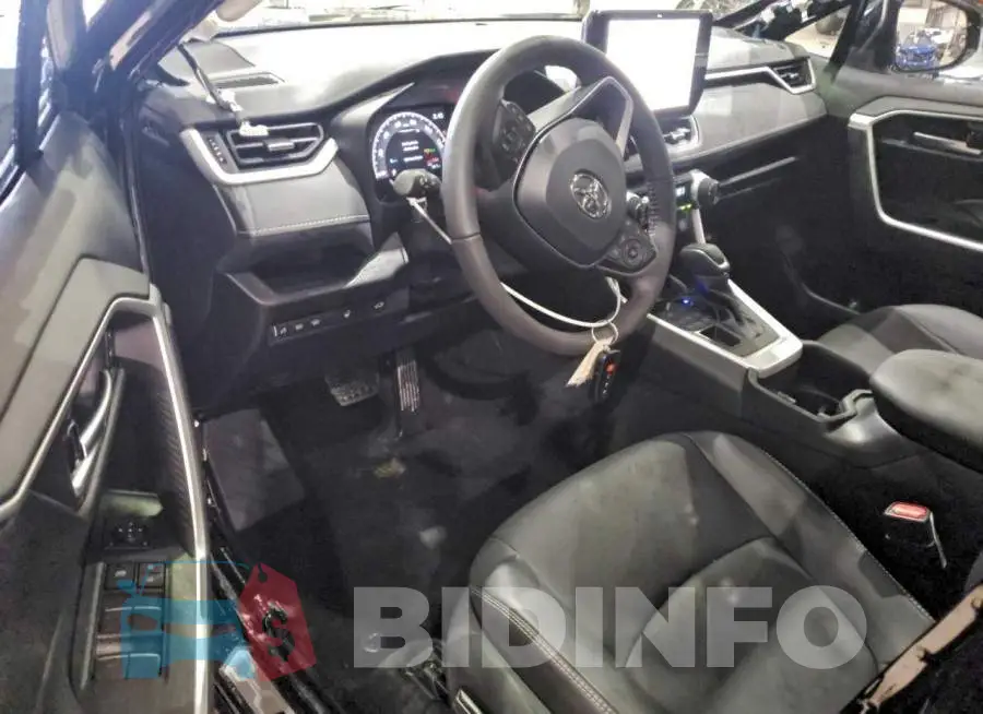 2T3A1RFV5SW594284 Photo# 8